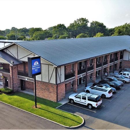 Americas Best Value Inn-Livonia/Detroit Buitenkant foto