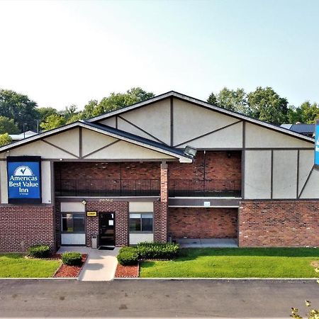 Americas Best Value Inn-Livonia/Detroit Buitenkant foto