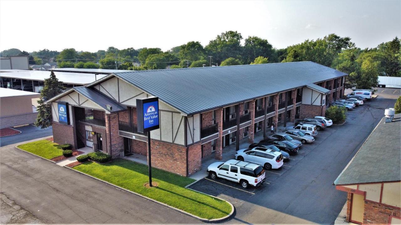 Americas Best Value Inn-Livonia/Detroit Buitenkant foto