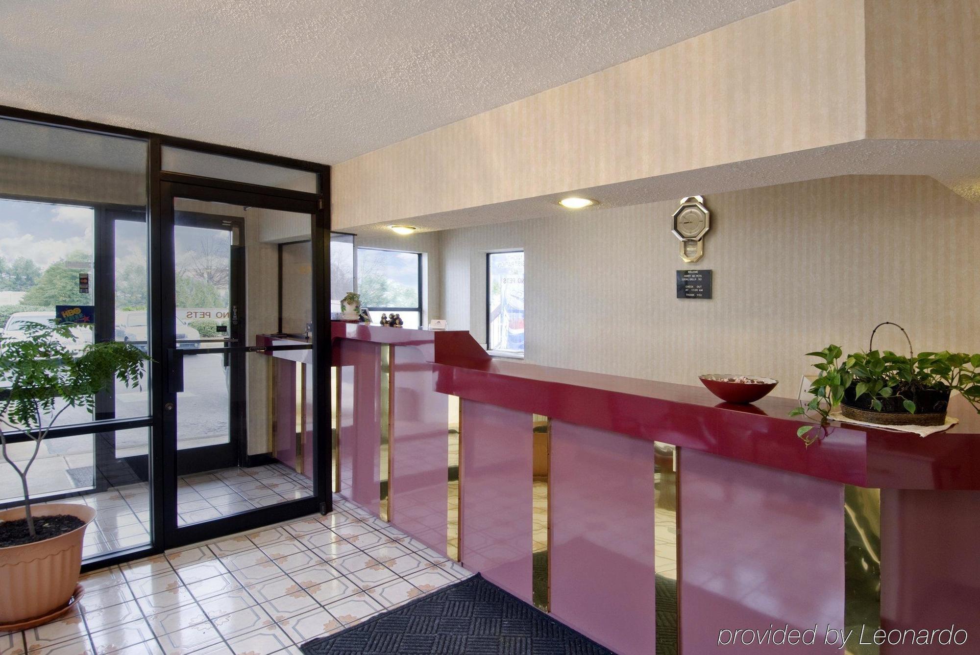 Americas Best Value Inn-Livonia/Detroit Buitenkant foto