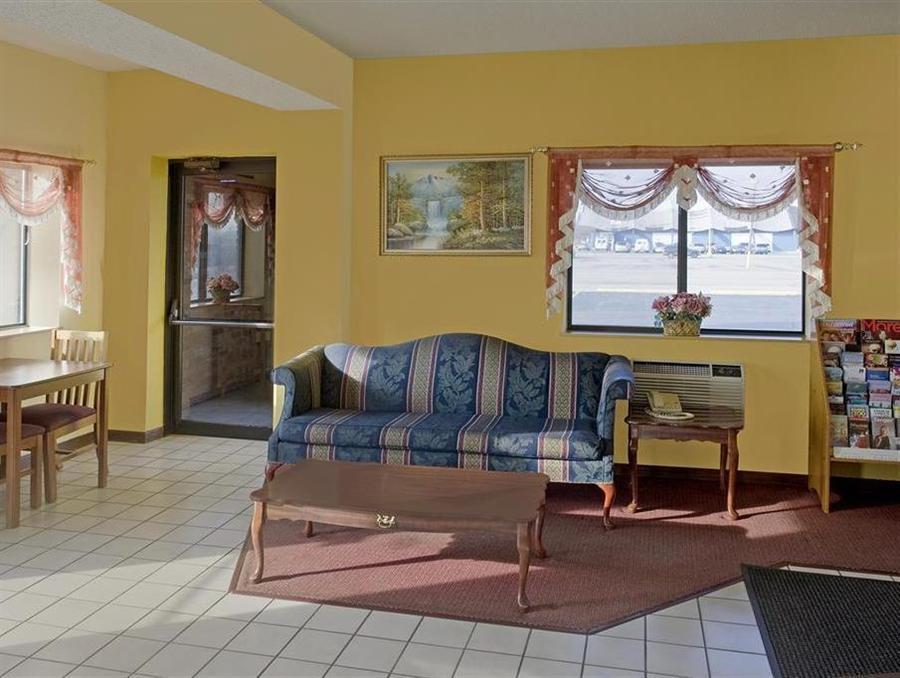Americas Best Value Inn-Livonia/Detroit Buitenkant foto